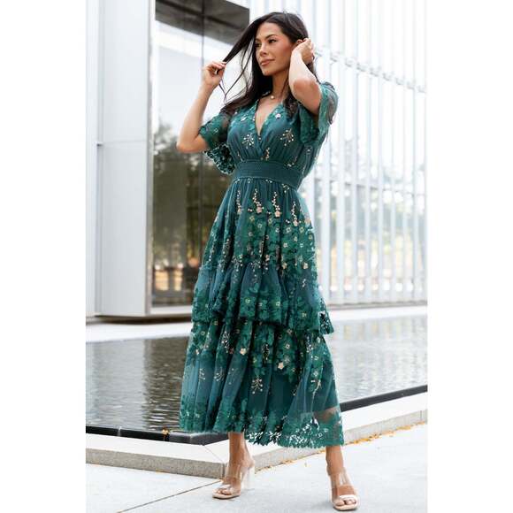 Baltic Born Dresses & Skirts - Baltic Born Lotte Embroidered Midi Dress | Emerald Size 2XL2XL